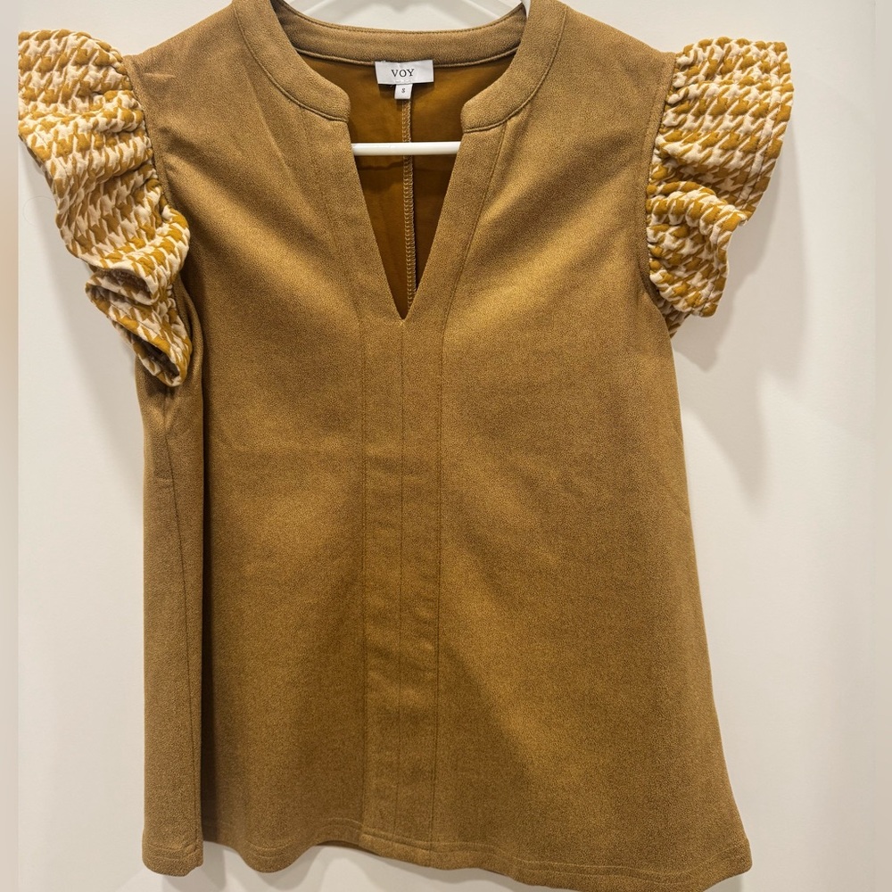 Voy Tan Dress with Patterned Sleeves